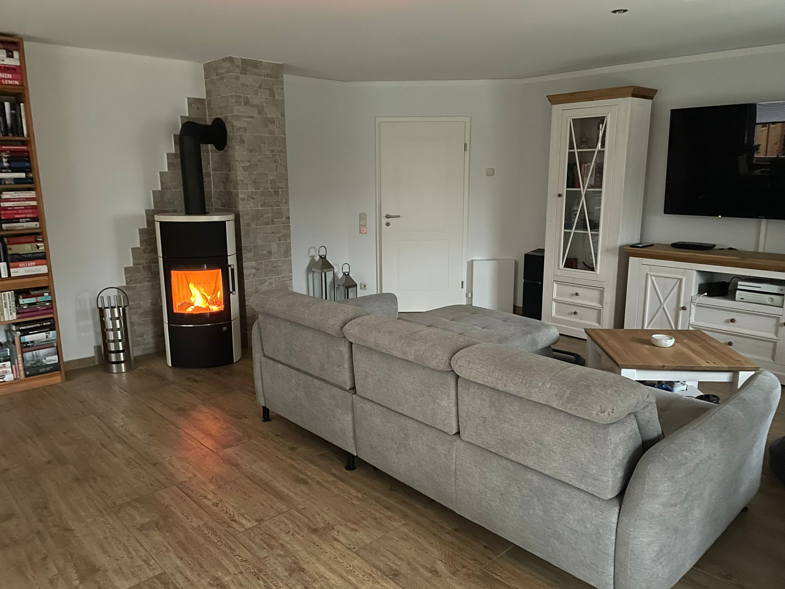 Referenz einer gefliesten Wohnfläche